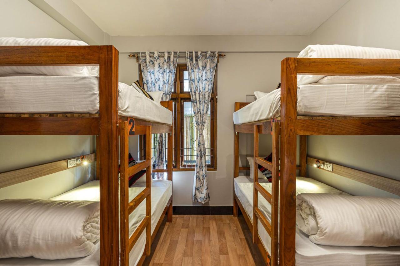 Zostel Shillong Hostel Ngoại thất bức ảnh