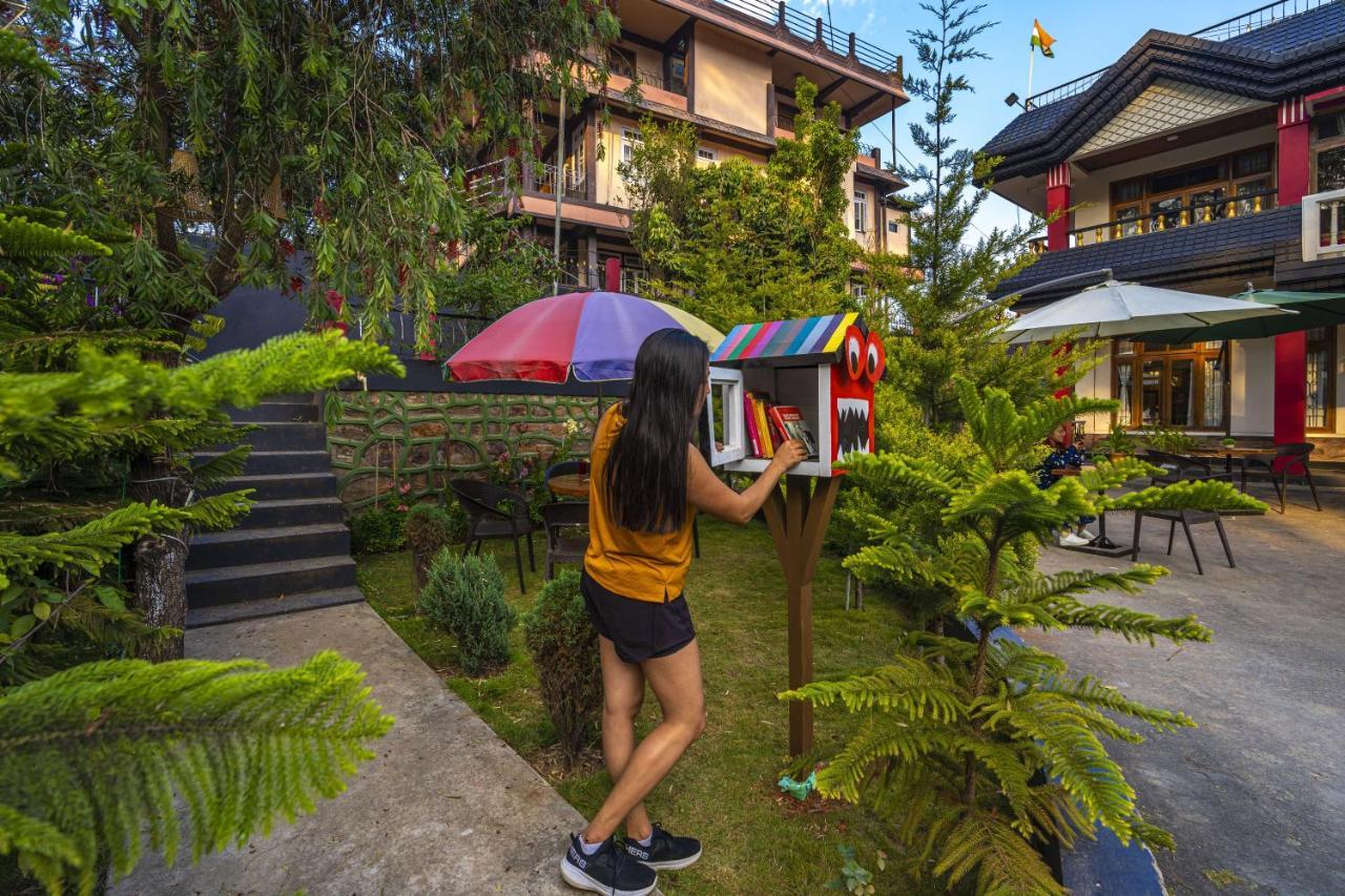 Zostel Shillong Hostel Ngoại thất bức ảnh