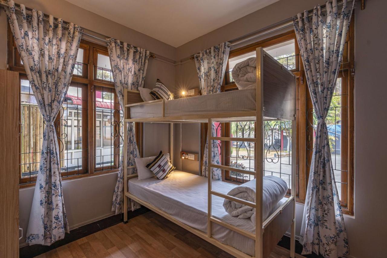 Zostel Shillong Hostel Ngoại thất bức ảnh