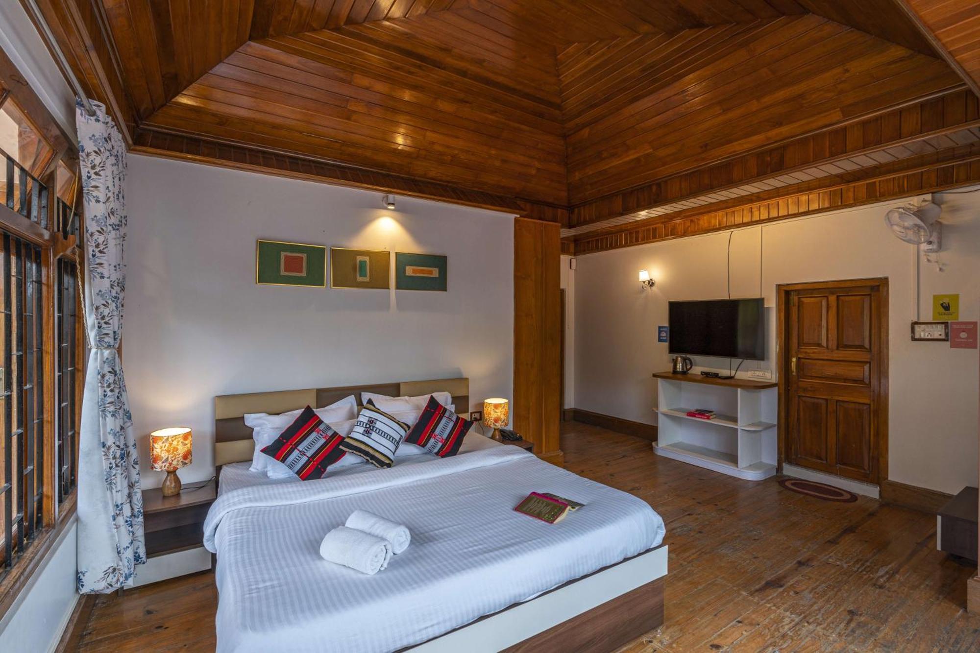 Zostel Shillong Hostel Ngoại thất bức ảnh